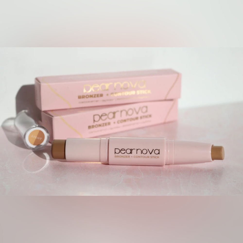 Pear Nova Bronzer + Contour Stick Light shade